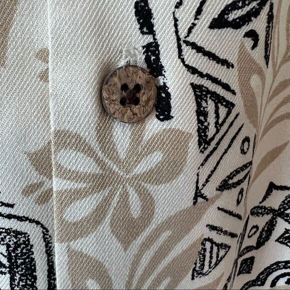 Island Republic Silk Hawaiian Short Sleeve Button Up Shirt - Picture 4 of 10